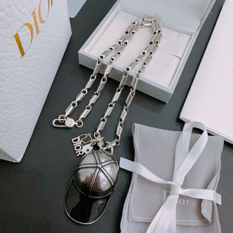 Christian Dior Necklaces